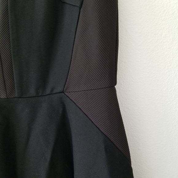 🌸 ASTR Black Sleeveless Fit & Flare Skater Dress Size Medium - Picture 6 of 9